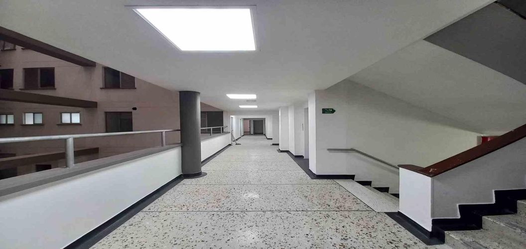 Consultorio en arriendo en Sector Plaza De Bolivar, Pereira, 420 m² · foto 6 de 19