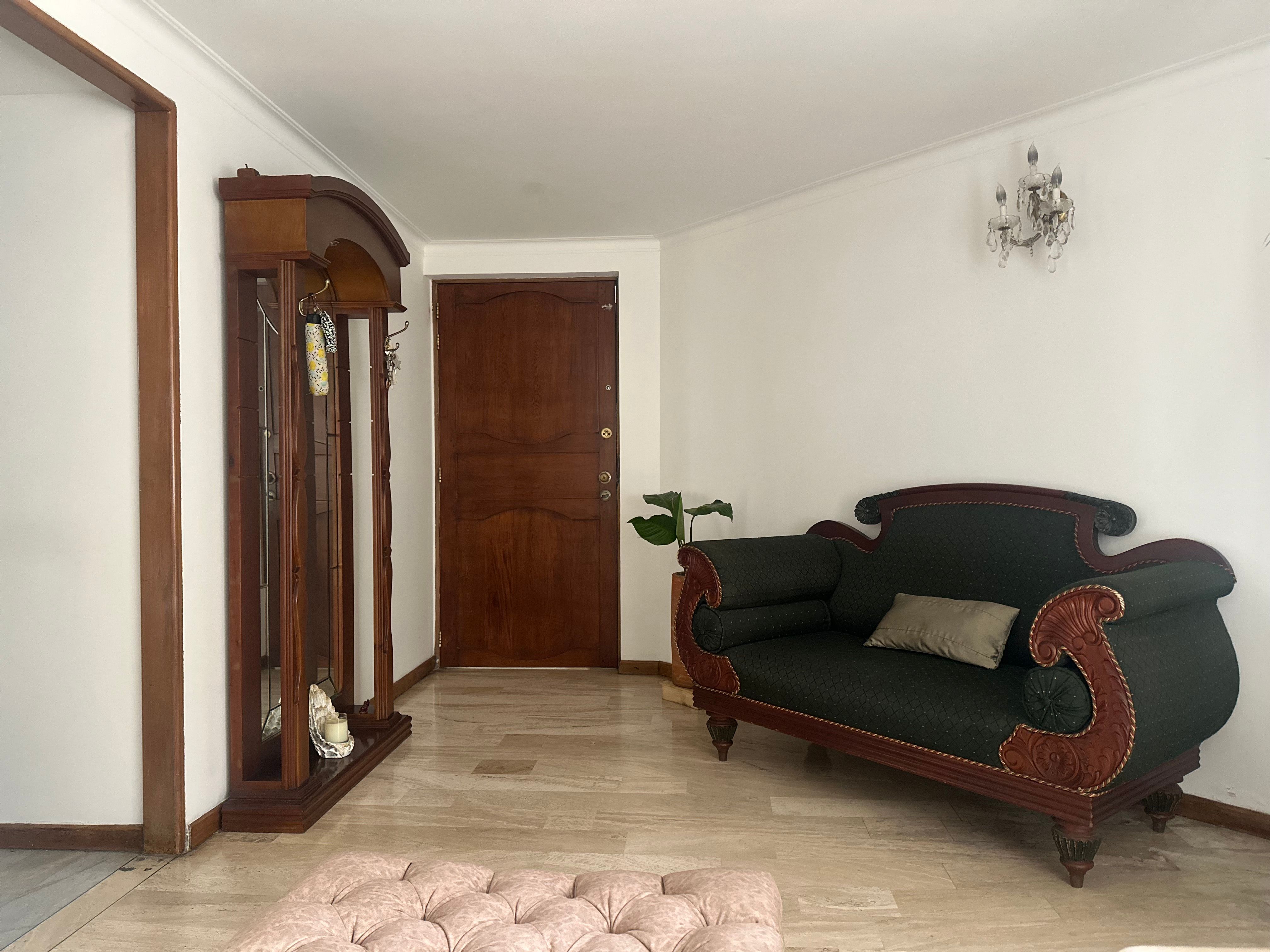 Apartamento en venta en El Poblado, Medellín 3