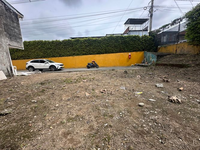 Lote en venta en Pinares, Armenia · foto 6 de 9