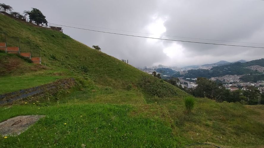 Lote en venta en Cerro De Oro, Manizales · foto 2 de 8