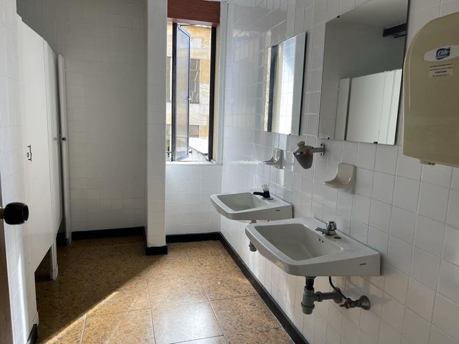 Oficina en venta en El Centro, Manizales, 277 m² · foto 7 de 19