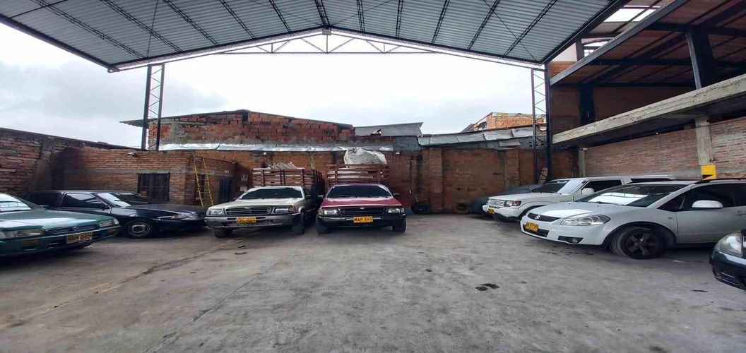 Local en arriendo en Corocito, Pereira, 450 m² · foto 2 de 14