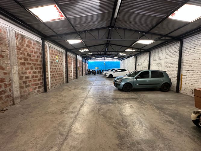 Local en venta en Centro, Armenia, 255 m² · foto 4 de 21