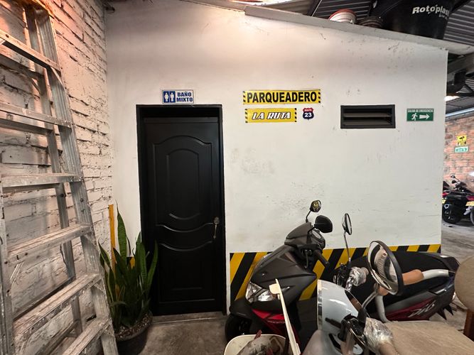 Local en venta en Centro, Armenia, 255 m² · foto 7 de 21