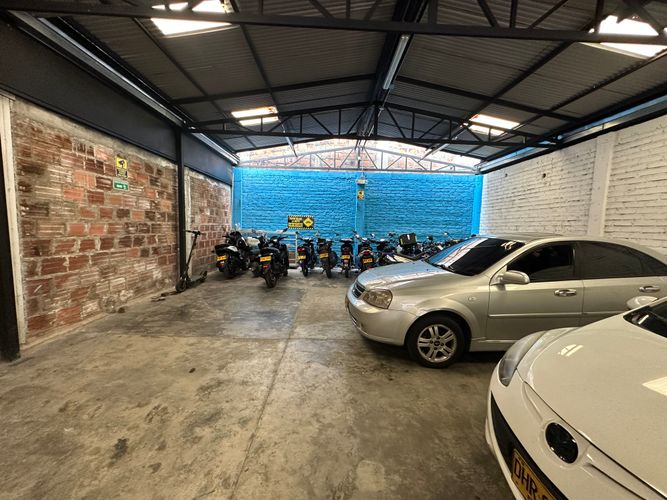 Local en venta en Centro, Armenia, 255 m² · foto 11 de 21