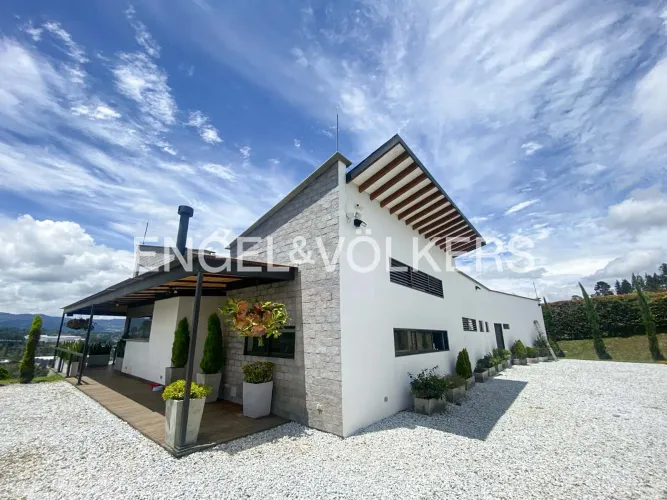 Casa de 3 alcobas en venta en Rionegro, 320 m² · foto 22 de 22