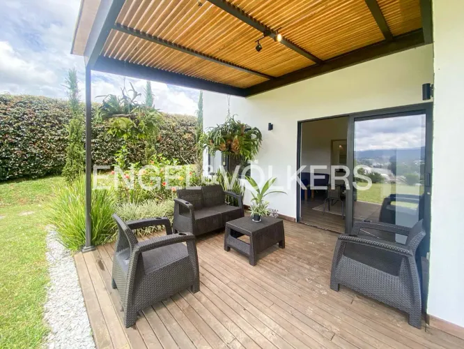 Casa de 3 alcobas en venta en Rionegro, 320 m² · foto 15 de 22