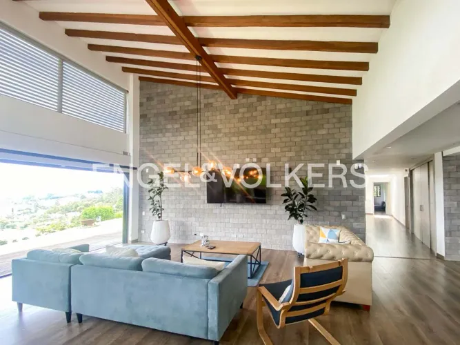 Casa de 3 alcobas en venta en Rionegro, 320 m² · foto 4 de 22