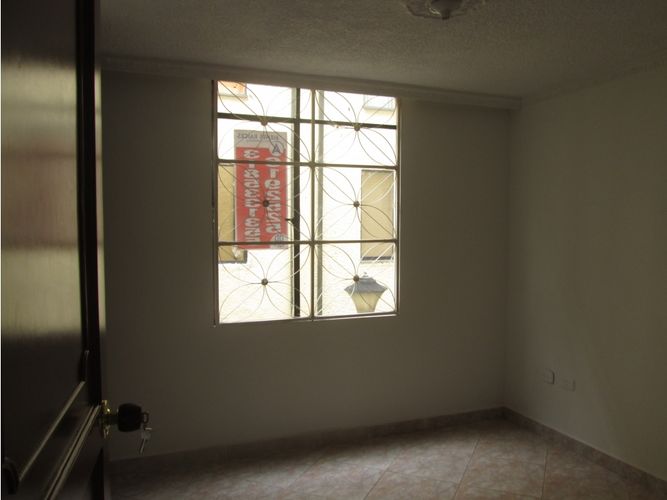 Apartamento de 3 alcobas en venta en Dangond, Bucaramanga, 68 m² · foto 9 de 17
