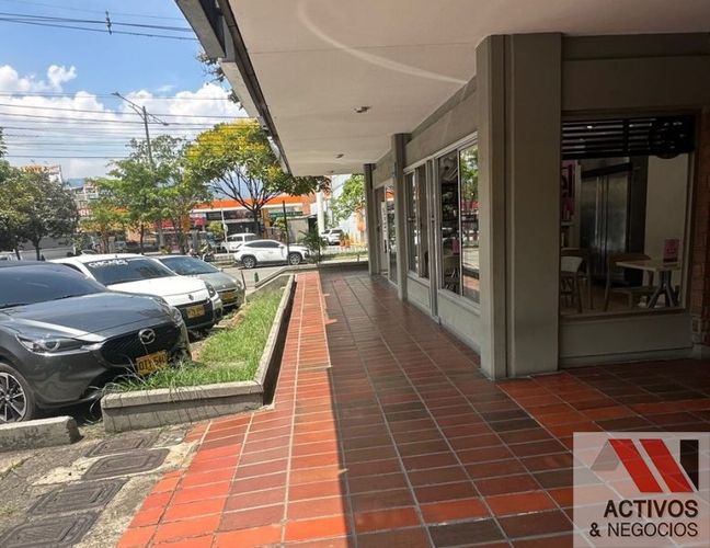 Local en venta en Manila, Medellín, 63 m² · foto 4 de 4