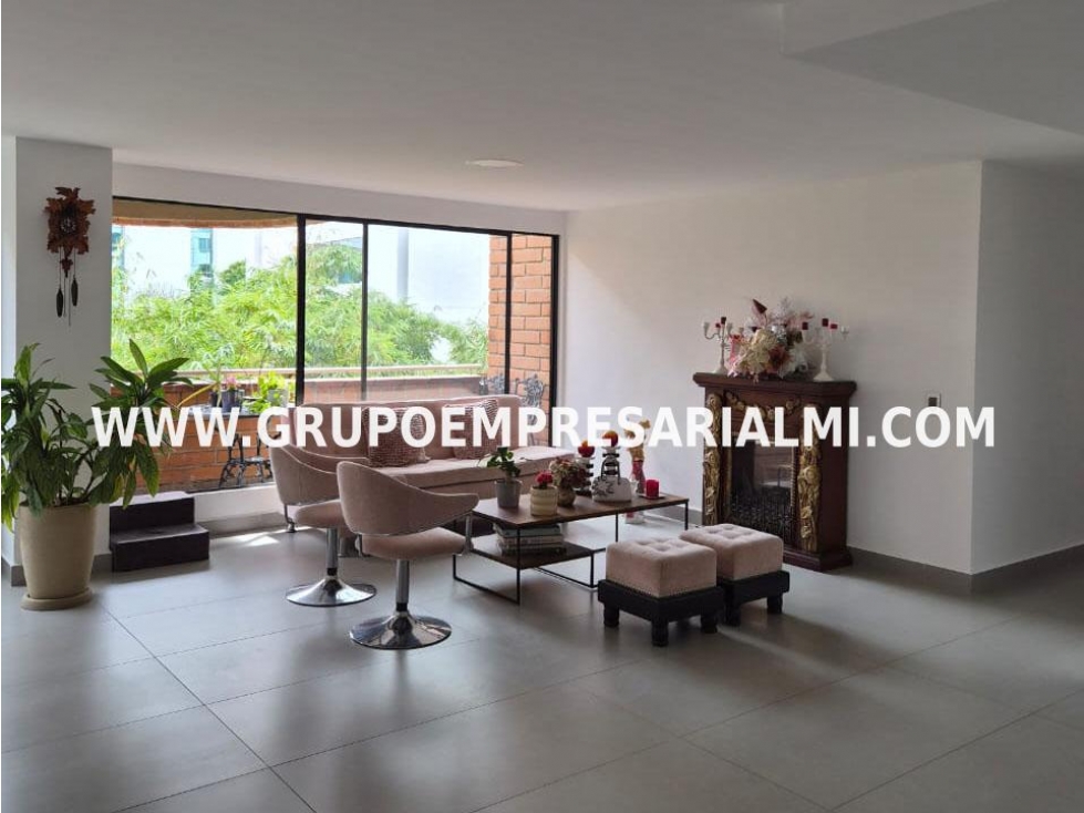 Apartamento en venta en El Poblado, Medellín 2