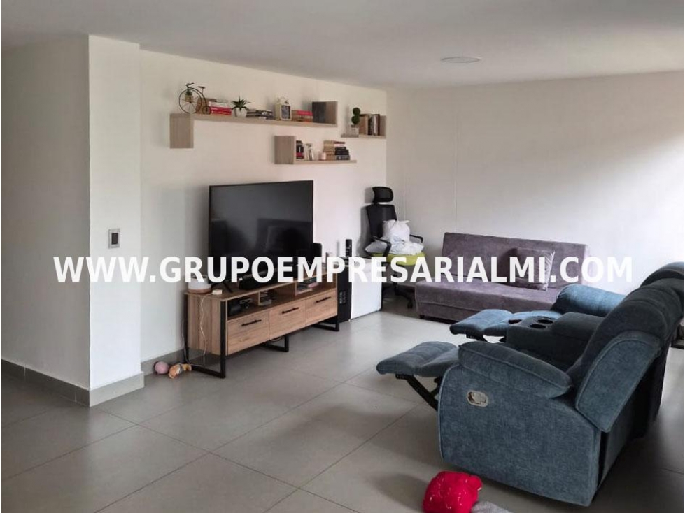Apartamento en venta en El Poblado, Medellín 4