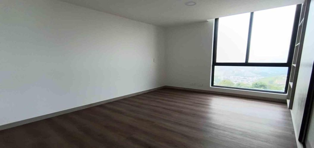Apartamento de 3 alcobas en venta en El Campin, Manizales, 91 m² · foto 9 de 24