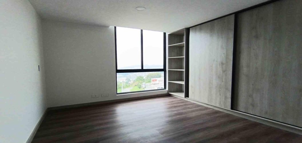 Apartamento de 3 alcobas en venta en El Campin, Manizales, 91 m² · foto 10 de 24