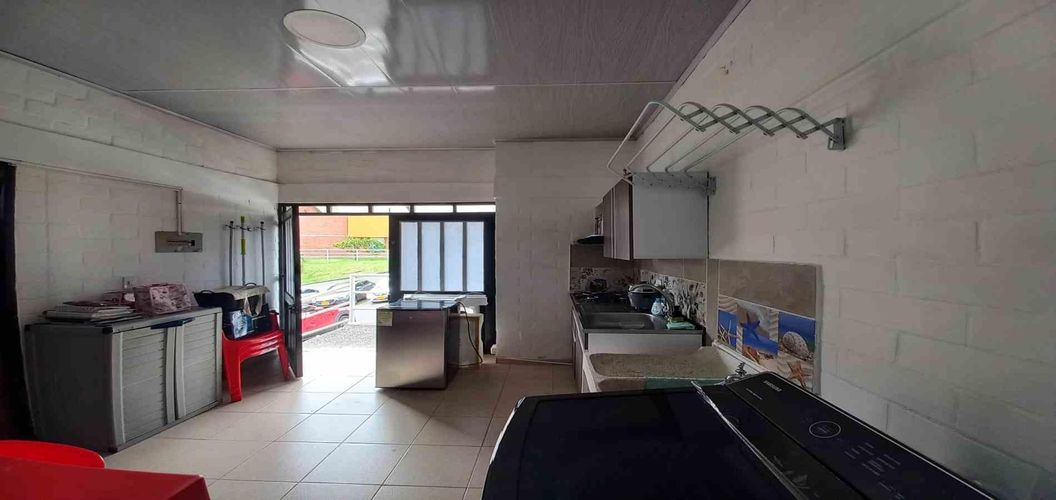 Local en venta en Condina, Pereira, 26 m² · foto 5 de 12