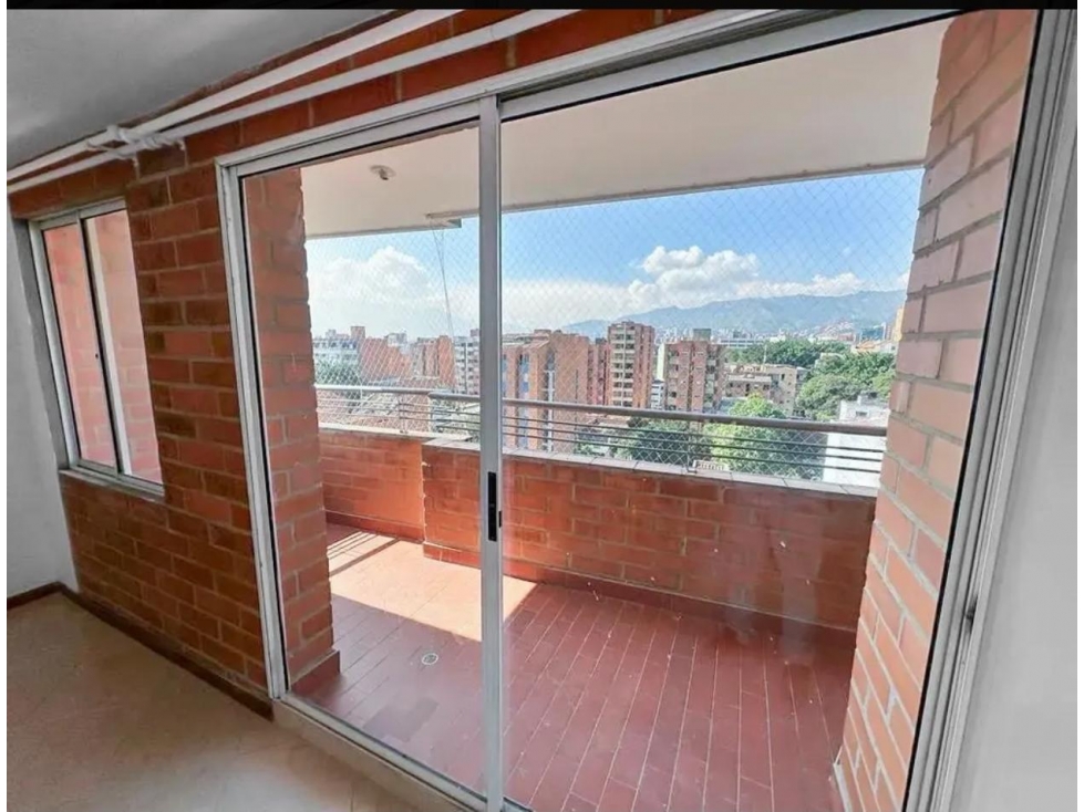 Apartamento en venta en San joaquin, Medellín 4
