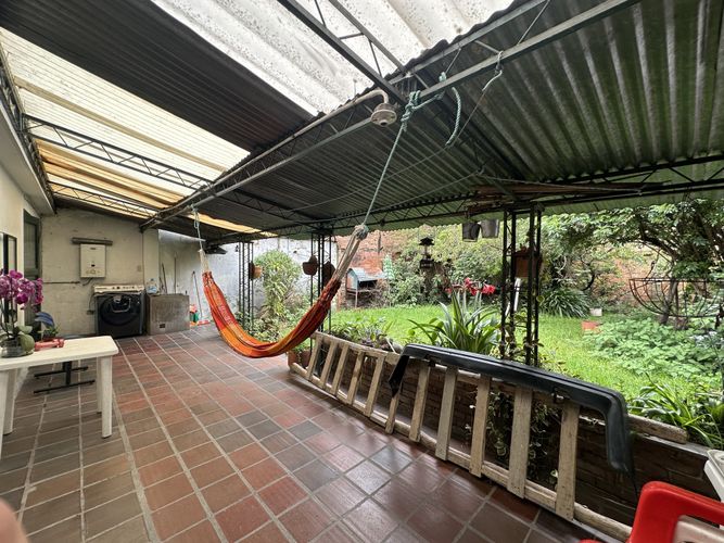 Casa de 3 alcobas en venta en Prado Veraniego, Bogotá, 140 m² · foto 2 de 17