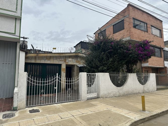 Casa de 3 alcobas en venta en Prado Veraniego, Bogotá, 140 m² · foto 17 de 17