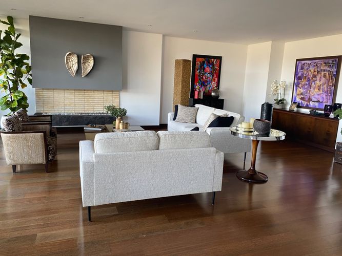 Apartamento de 3 alcobas en venta en Cerros De Suba, Bogotá, 220 m² · foto 3 de 24