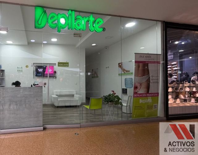 Local en arriendo en Colombia, Medellín, 73 m² · foto 2 de 2
