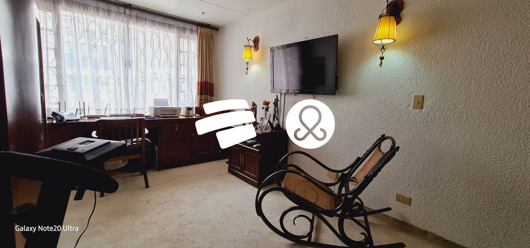 Casa en venta en Santa Barbara, Bogotá · foto 7 de 12