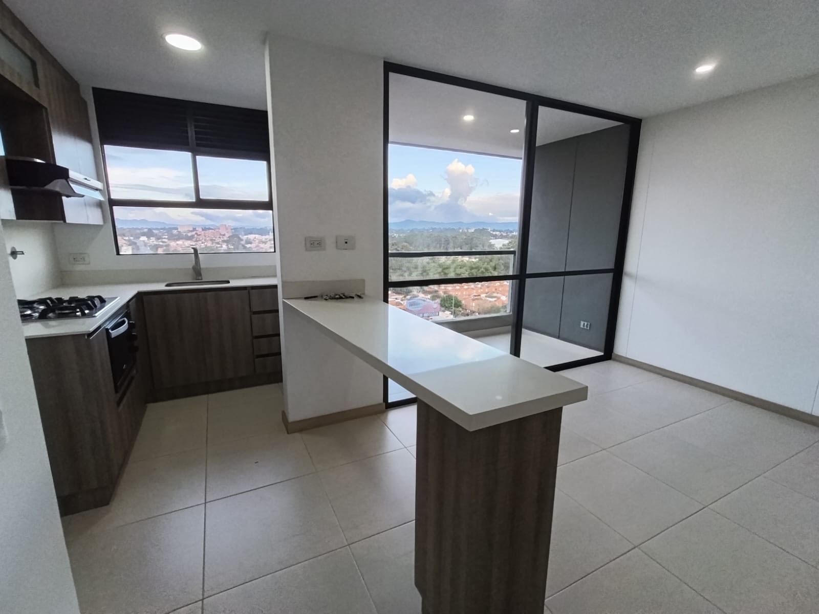 Apartamento en arriendo en Centro, Rionegro · foto 2 de 12