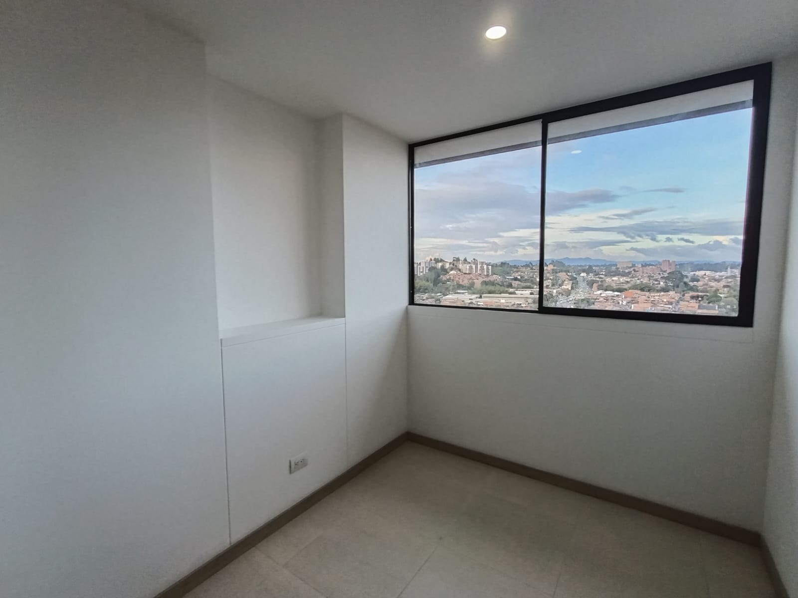 Apartamento en arriendo en Centro, Rionegro · foto 6 de 12