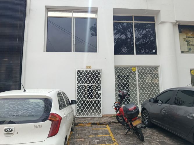 Office for rent in San vicente, Cali