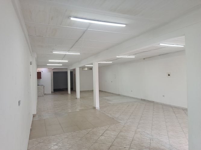 Local en arriendo en Calima, Cali, 132 m² · foto 2 de 12