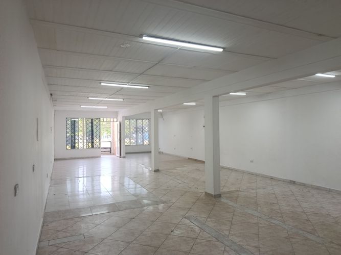 Local en arriendo en Calima, Cali, 132 m² · foto 11 de 12