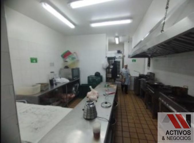 Local en venta en Guayaquil, Medellín, 38 m² · foto 4 de 6