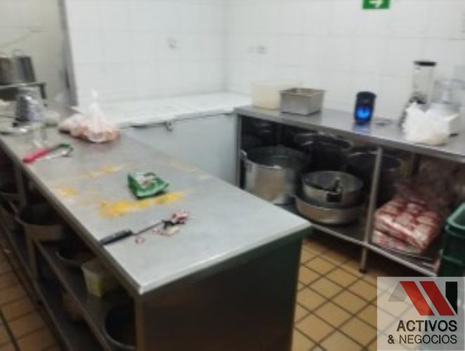 Local en venta en Guayaquil, Medellín, 38 m² · foto 5 de 6