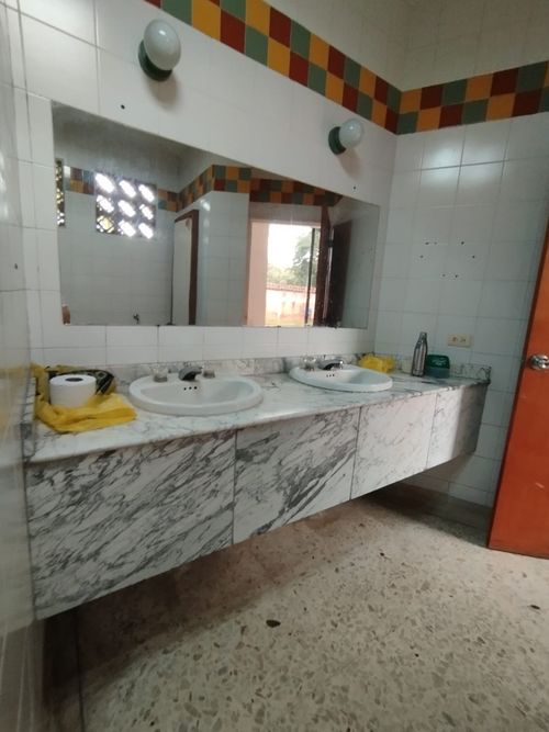 Edificio en arriendo en Cuarto De Legua - Guadalupe, Cali, 11 m² · foto 19 de 24