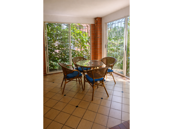 Casa de 4 alcobas en venta en Loma Del Esmeraldal, Envigado, 270 m² · foto 13 de 14