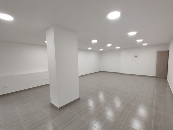 Local en arriendo en Santa Monica, Cali, 62 m² · foto 3 de 5
