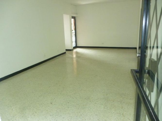 Local en arriendo en Pance, Cali, 33 m² · foto 5 de 14