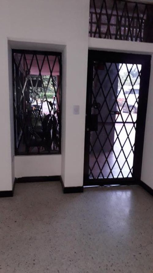 Local en arriendo en Pance, Cali, 33 m² · foto 10 de 14