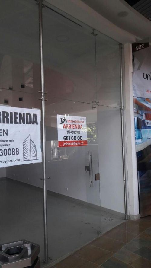 Local en arriendo en Multicentro, Cali, 37 m² · foto 4 de 18