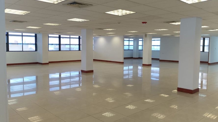Oficina en arriendo en San Pedro, Cali, 343 m² · foto 4 de 17