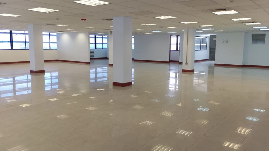 Oficina en arriendo en San Pedro, Cali, 343 m² · foto 5 de 17