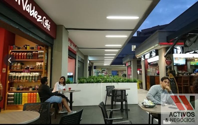Local en venta en El Poblado, Medellín, 30 m² · foto 4 de 4