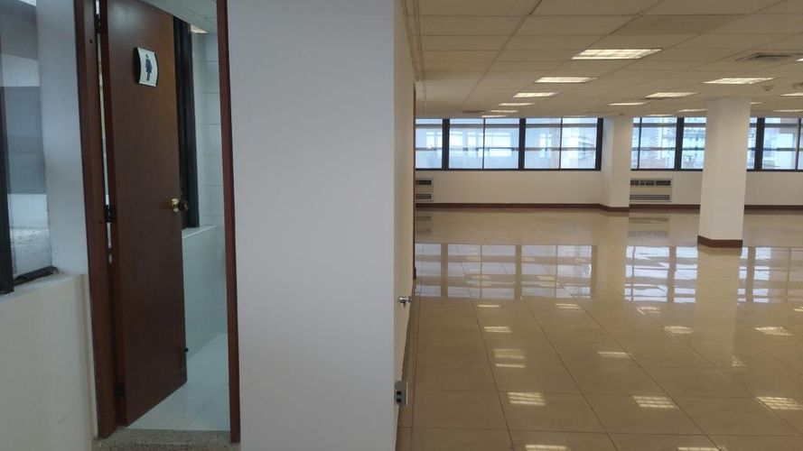 Oficina en arriendo en San Pedro, Cali, 343 m² · foto 17 de 17