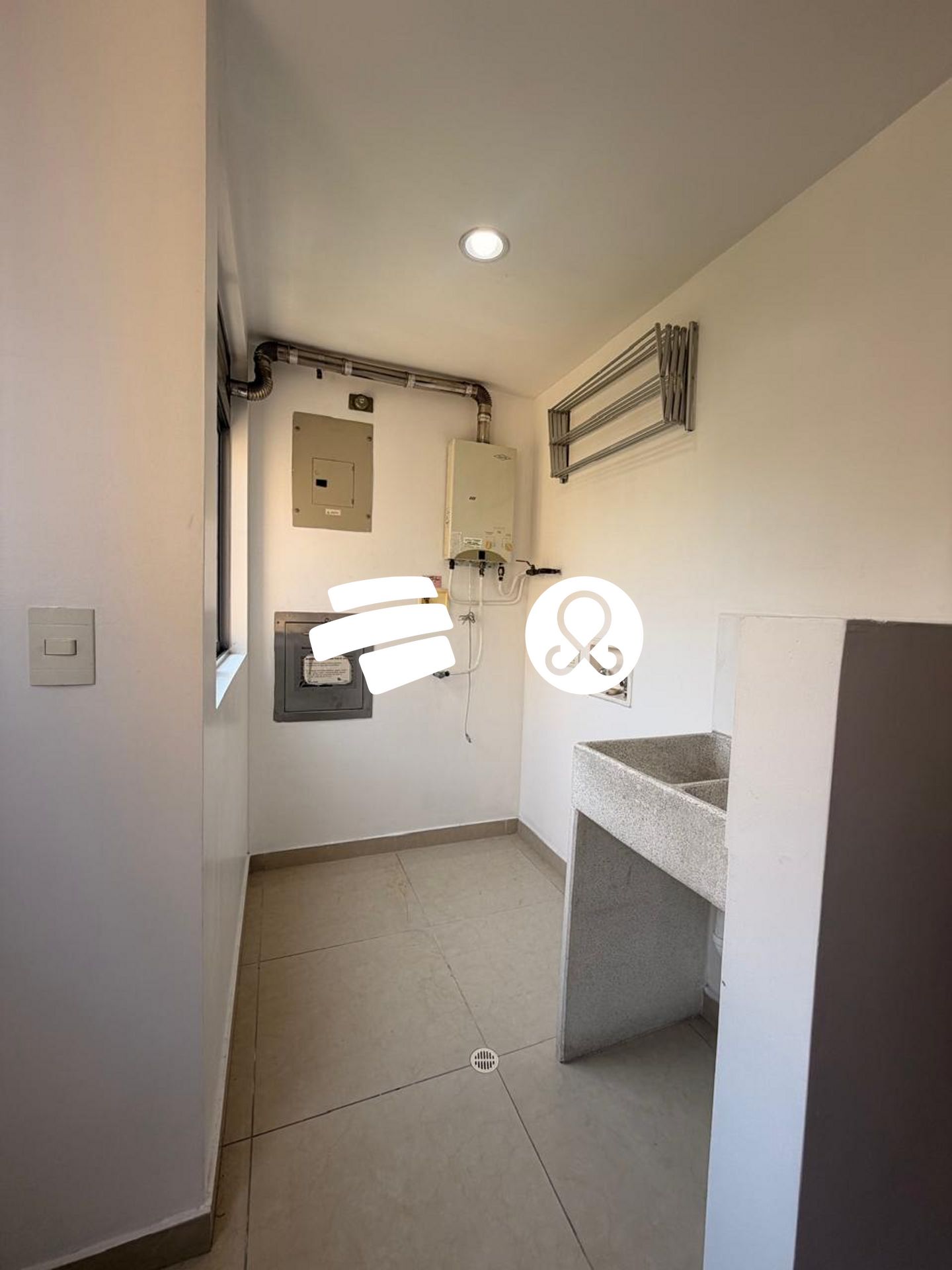 Apartamento en venta en El Poblado, Medellín 4