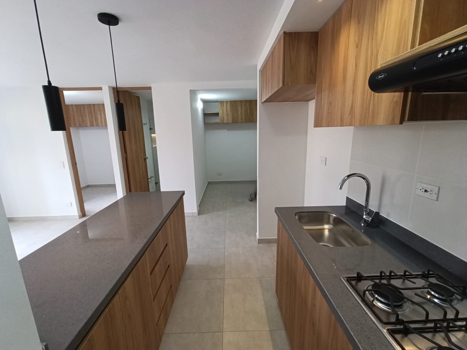 Apartamento en arriendo en Centro, Rionegro · foto 3 de 11