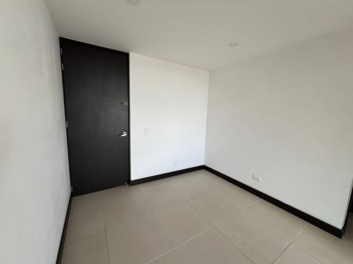 Apartamento en arriendo en El Porvenir, Rionegro · foto 4 de 17