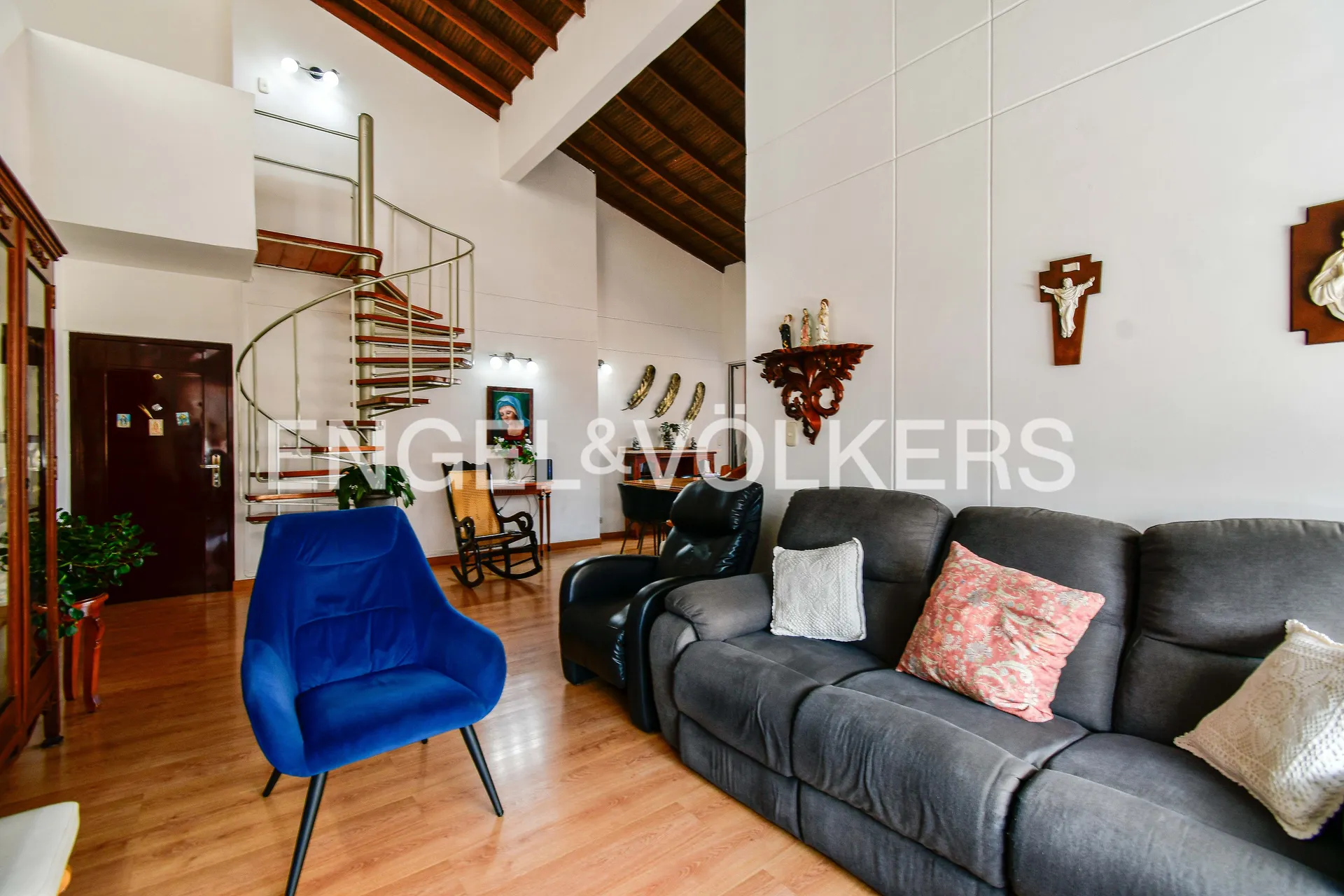 Apartamento en venta en Laureles, Medellín 2