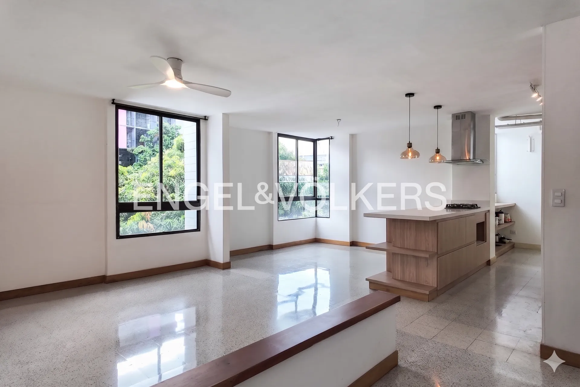Apartamento en venta en El Poblado, Medellín 3