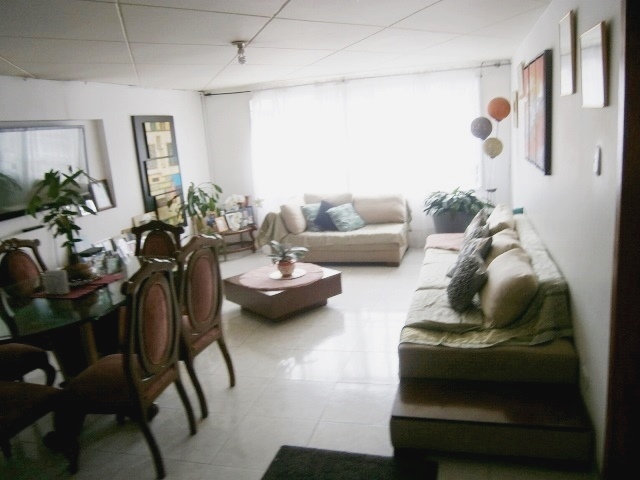 Casa en venta en Marsella, Bogotá · foto 11 de 24