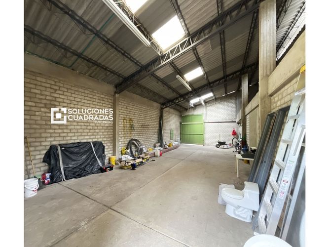 Bodega en arriendo en Hatogrande, Sopó, 411 m² · foto 4 de 4