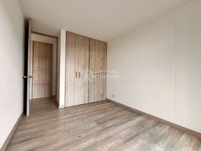 Apartamento en venta en Suramérica, Itagüí · foto 6 de 19